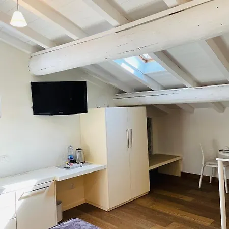 Oreste Suite Lazise Exterior photo