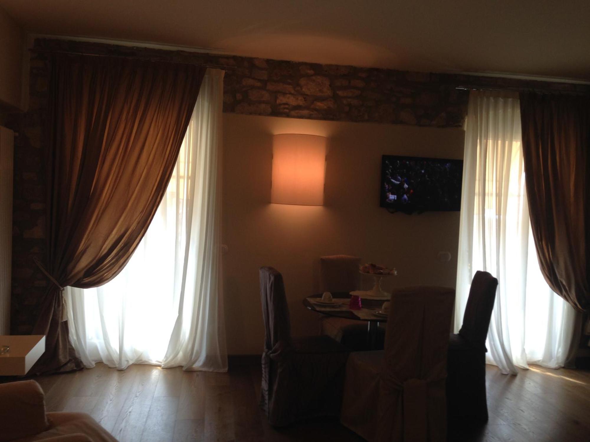Oreste Guest house